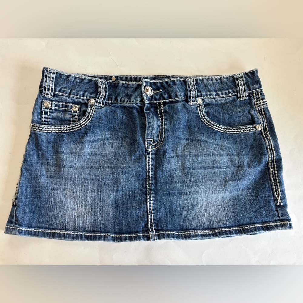 Rock & Roll Cowgirl Skirt - Women’s Denim Mini Skirt, w/Lots of Bling. Size 32